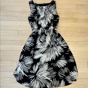 Ann Taylor Black and White Midi Dress